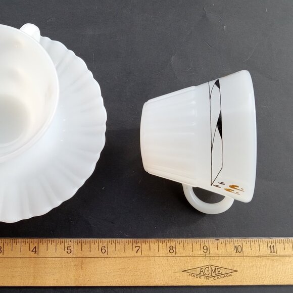 VTG MCM Opal Milk Glass 2 Cups w/Saucers Termocrisa Rare Fire King Pyrex - Picture 11 of 16